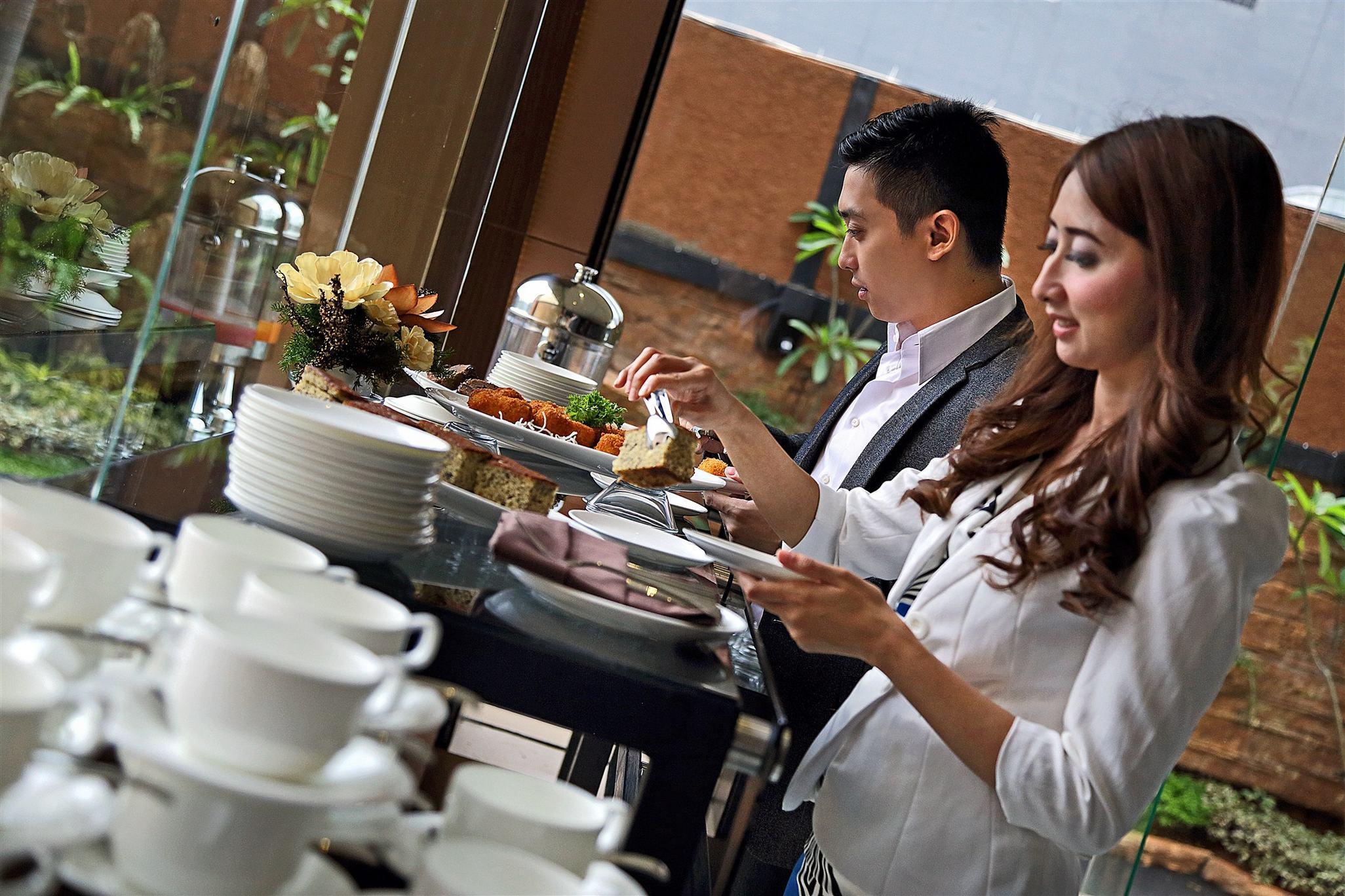 Grand Tjokro Jakarta Exterior photo